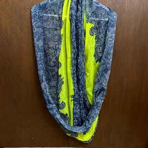 Neon yellow and navy lace detail infinity scarf